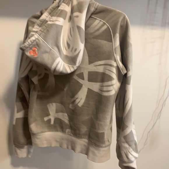 TNA zip up - Picture 4 of 4